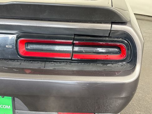 Used 2021 Dodge Challenger GT w/ Driver Convenience Group RWD image 31