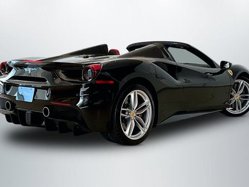 Used 2017 Ferrari 488 Spider RWD image 7