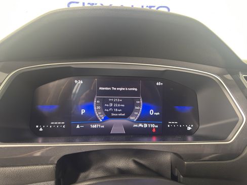 Used 2024 Volkswagen Tiguan SE FWD image 23