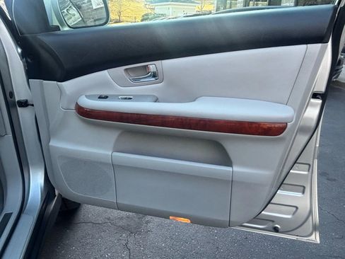 Used 2007 Lexus RX 400h 2WD image 14