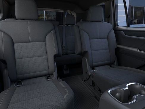 New 2025 GMC Acadia Elevation w/ LPO, Floor Liner Package image 17