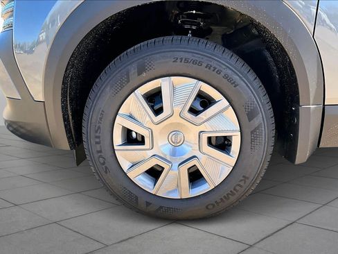 New 2026 Nissan Kicks S image 9