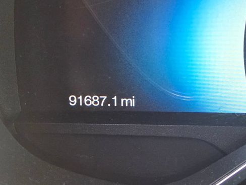 Used 2015 Ford C-MAX SEL w/ Equipment Group 302A FWD image 7