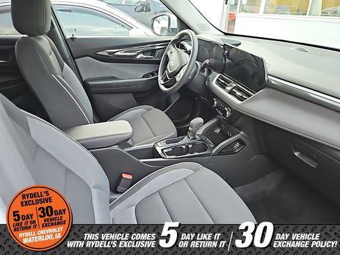 Certified 2025 Chevrolet TrailBlazer LT image 5