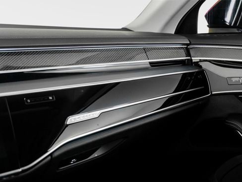 Used 2022 Audi S8 w/ S8 Executive Package image 39