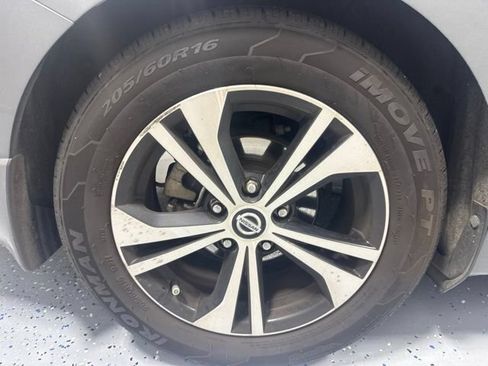 Used 2021 Nissan Sentra SV FWD image 6