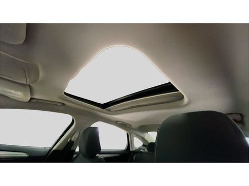 Used 2020 Ford Fusion SE FWD image 15