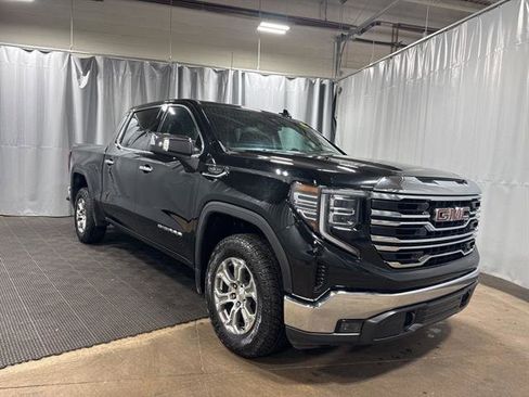 Certified 2024 GMC Sierra 1500 SLT image 2
