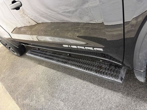 Used 2023 GMC Sierra 1500 Pro w/ Graphite Edition image 4