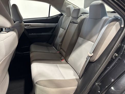 Used 2017 Toyota Corolla L FWD image 29