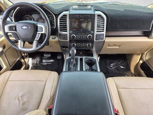 Used 2015 Ford F150 Lariat w/ Equipment Group 502A Luxury AWD/4WD image 16
