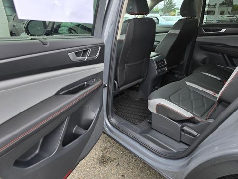 New 2026 Volkswagen Atlas Peak Edition AWD/4WD image 22