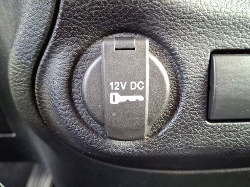 Used 2016 Jeep Wrangler Unlimited Sport image 24