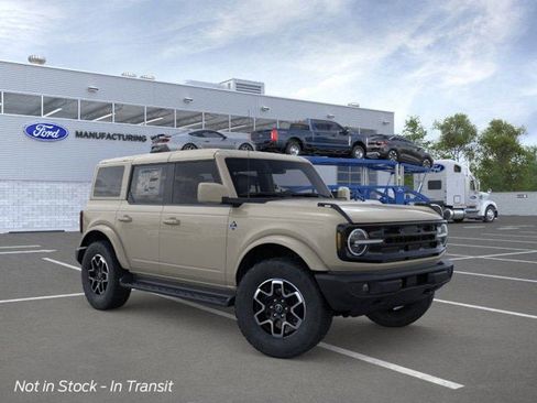 New 2025 Ford Bronco Outer Banks image 7