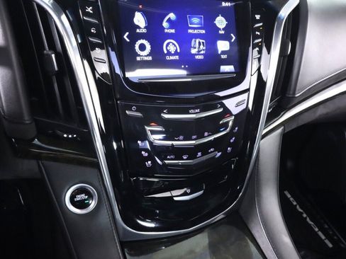 Used 2016 Cadillac Escalade Platinum AWD/4WD image 15