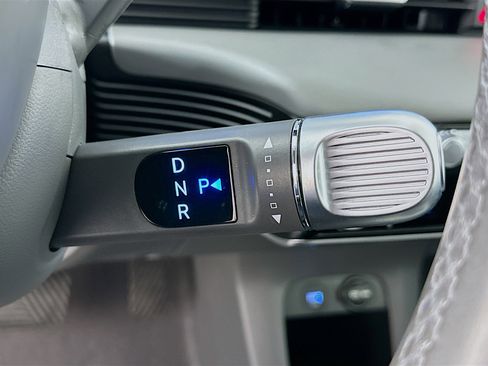 Used 2024 Hyundai Ioniq 5 SEL RWD image 25