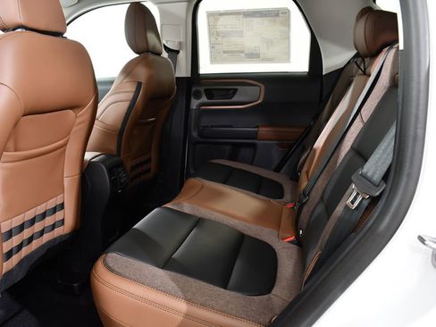 New 2026 Ford Bronco Sport Outer Banks w/ Outer Banks Tech Package+ AWD/4WD image 16