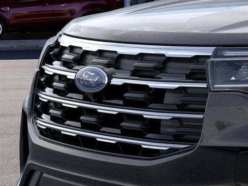 New 2026 Ford Explorer Active w/ Active Comfort Package RWD image 17