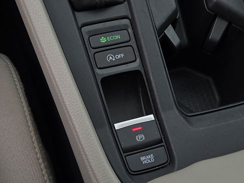 Used 2024 Honda Accord EX image 26