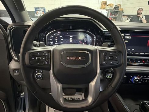 Used 2024 GMC Sierra 1500 SLT w/ SLT Premium Plus Package AWD/4WD image 14