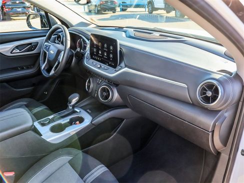 Used 2024 Chevrolet Blazer LT w/ Convenience Package image 14
