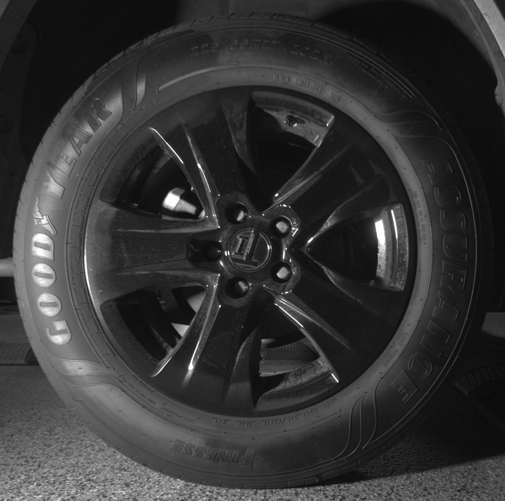 Used 2024 Toyota RAV4 XLE FWD image 13