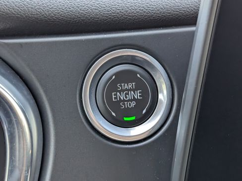 Used 2024 Chevrolet Blazer LT w/ Convenience Package FWD image 19