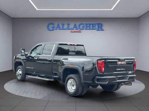 Used 2023 GMC Sierra 3500 Denali AWD/4WD image 7