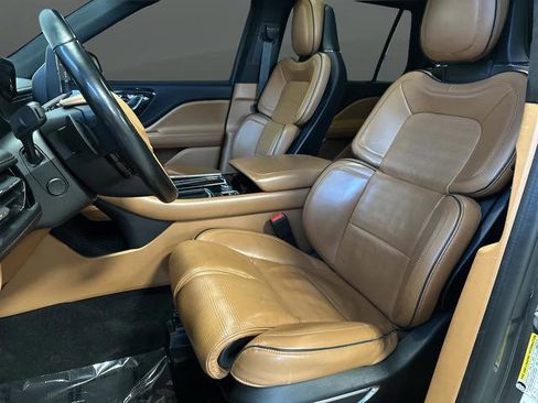 Used 2020 Lincoln Aviator Black Label w/ Dynamic Handling Package image 4
