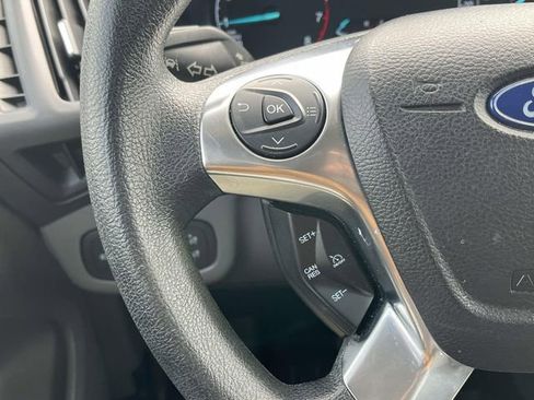 Used 2022 Ford Transit Connect XLT image 20