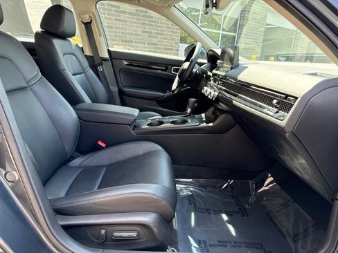 Used 2023 Honda Civic Touring image 20
