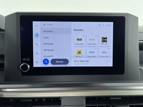 Used 2025 Toyota Tacoma TRD Sport image 14