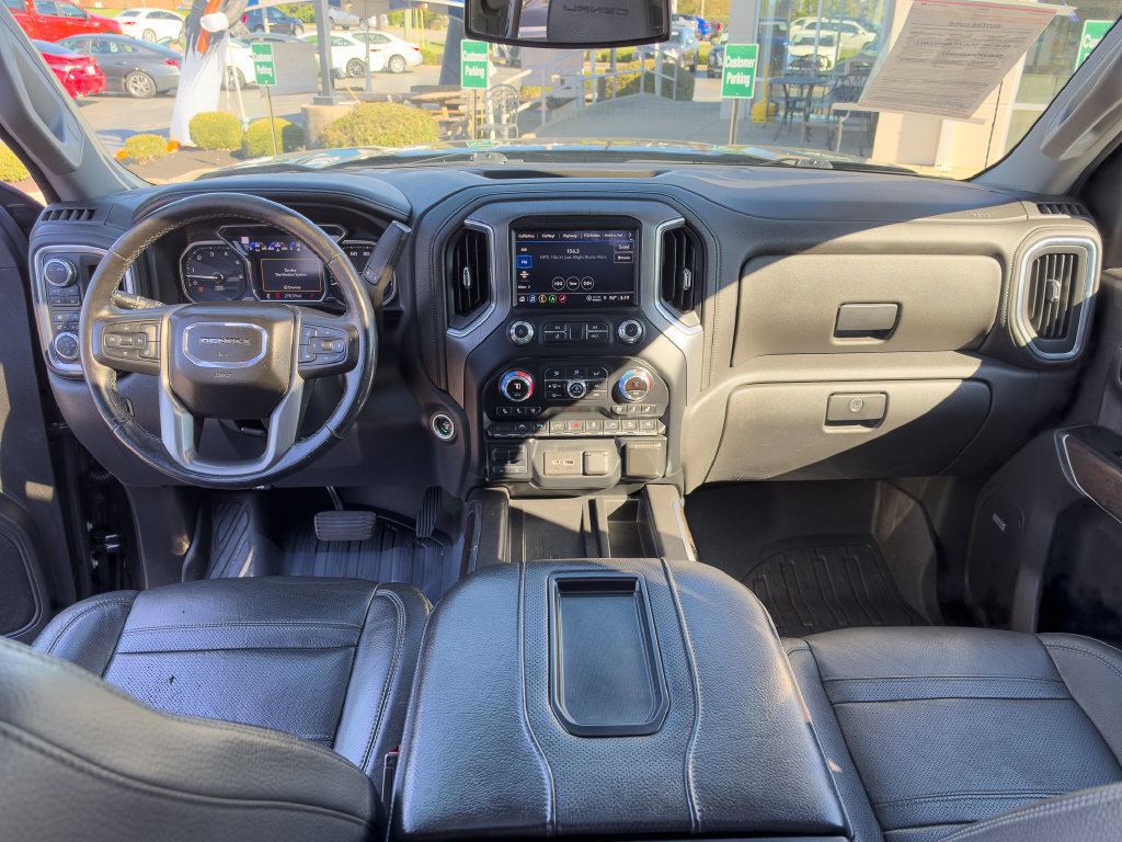 Used 2022 GMC Sierra 1500 Denali w/ Denali Premium Package AWD/4WD image 18
