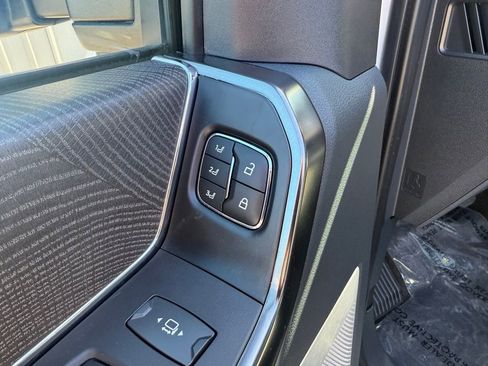 Used 2022 Ford F150 Platinum w/ Equipment Group 701A High image 12