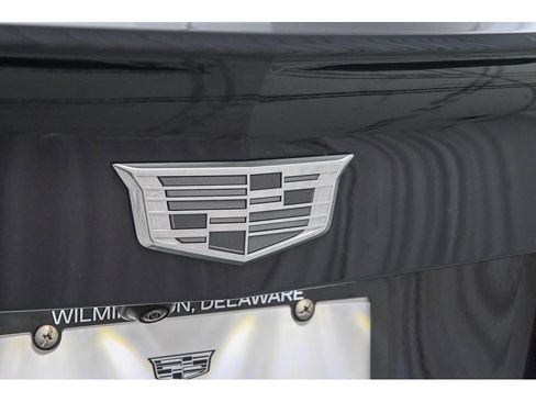 Certified 2024 Cadillac XT4 Luxury w/ Cold Weather Package image 56