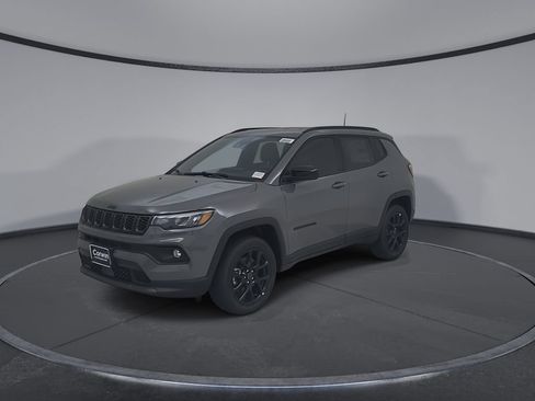 New 2026 Jeep Compass Latitude AWD/4WD image 7