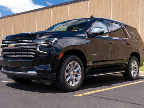 Certified 2024 Chevrolet Tahoe Premier AWD/4WD image 4