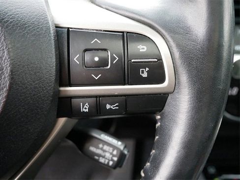 Used 2018 Lexus RX 450h AWD image 18