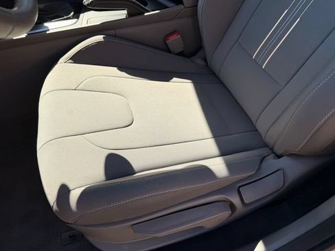 Used 2025 Hyundai Elantra Sport FWD image 10