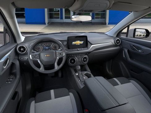 New 2026 Chevrolet Blazer LT image 15