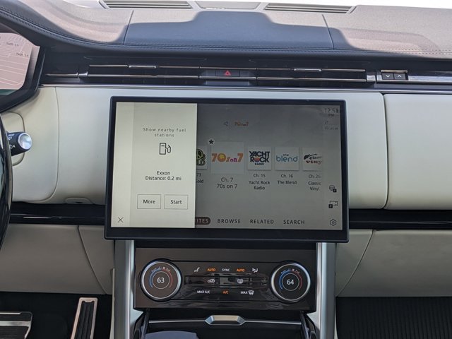 Used 2023 Land Rover Range Rover SE AWD/4WD image 18