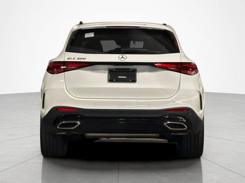 New 2026 Mercedes-Benz GLC 300 image 4