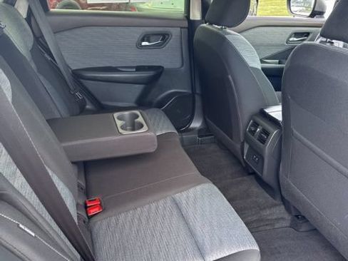 Certified 2023 Nissan Rogue SV AWD/4WD image 16