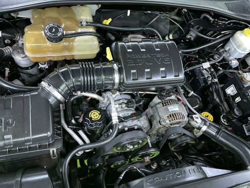 Used 2003 Jeep Liberty Limited image 28