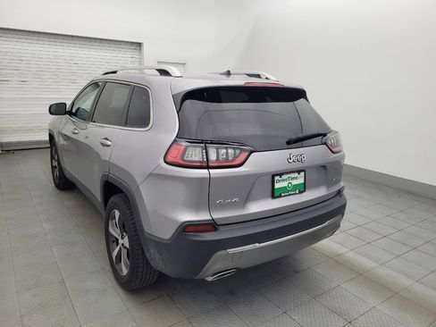 Used 2019 Jeep Cherokee Limited image 5