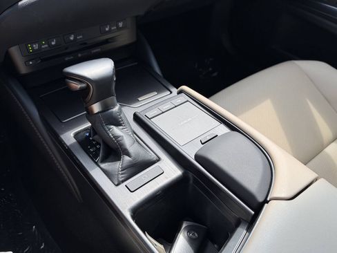 Used 2021 Lexus ES 250 w/ Premium Package AWD/4WD image 26