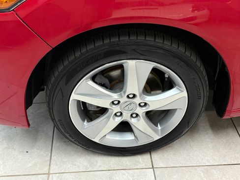 Used 2013 Acura TSX Sedan image 38