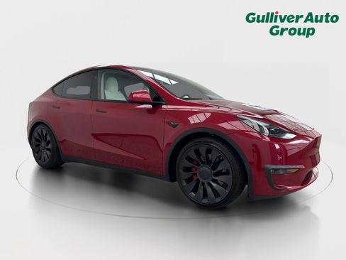Used 2023 Tesla Model Y Long Range AWD/4WD image 12