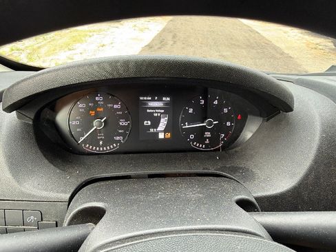 Used 2024 RAM ProMaster 2500 w/ Convenience Group FWD image 25