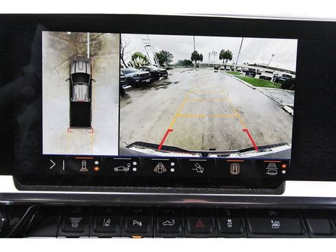Used 2025 GMC Sierra 2500 SLE w/ Max Trailering Package AWD/4WD image 22